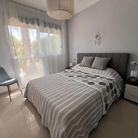 Bungalow En Punta Prima 2 Dormitorios Y Piscina Torrevieja Exterior foto