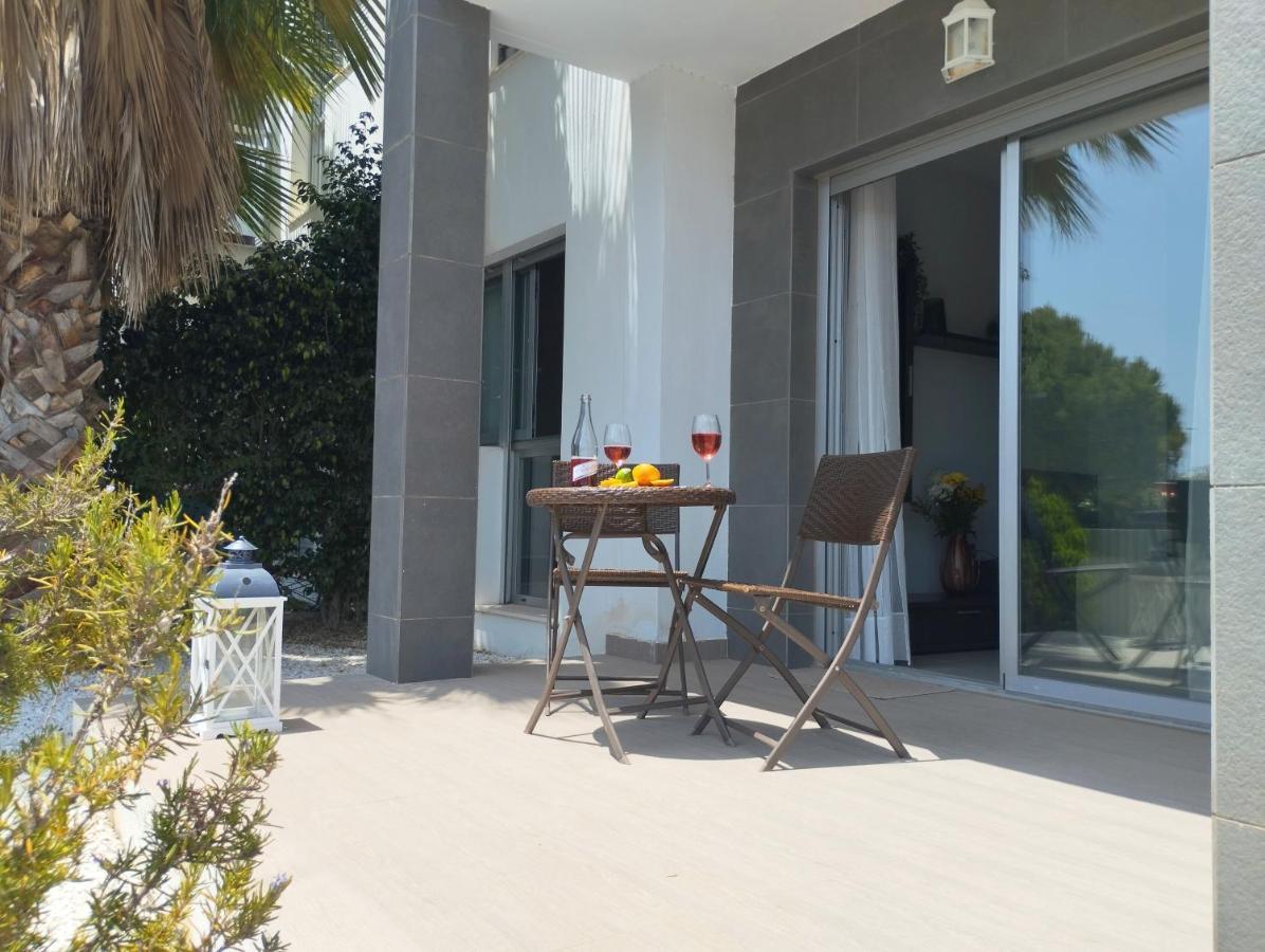 Bungalow En Punta Prima 2 Dormitorios Y Piscina Torrevieja Exterior foto